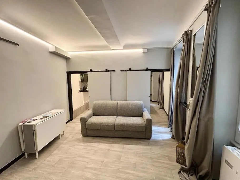 Zeus House, Appartamento, Centro Storico , Wi-Fi, Ac Genoa 0*,